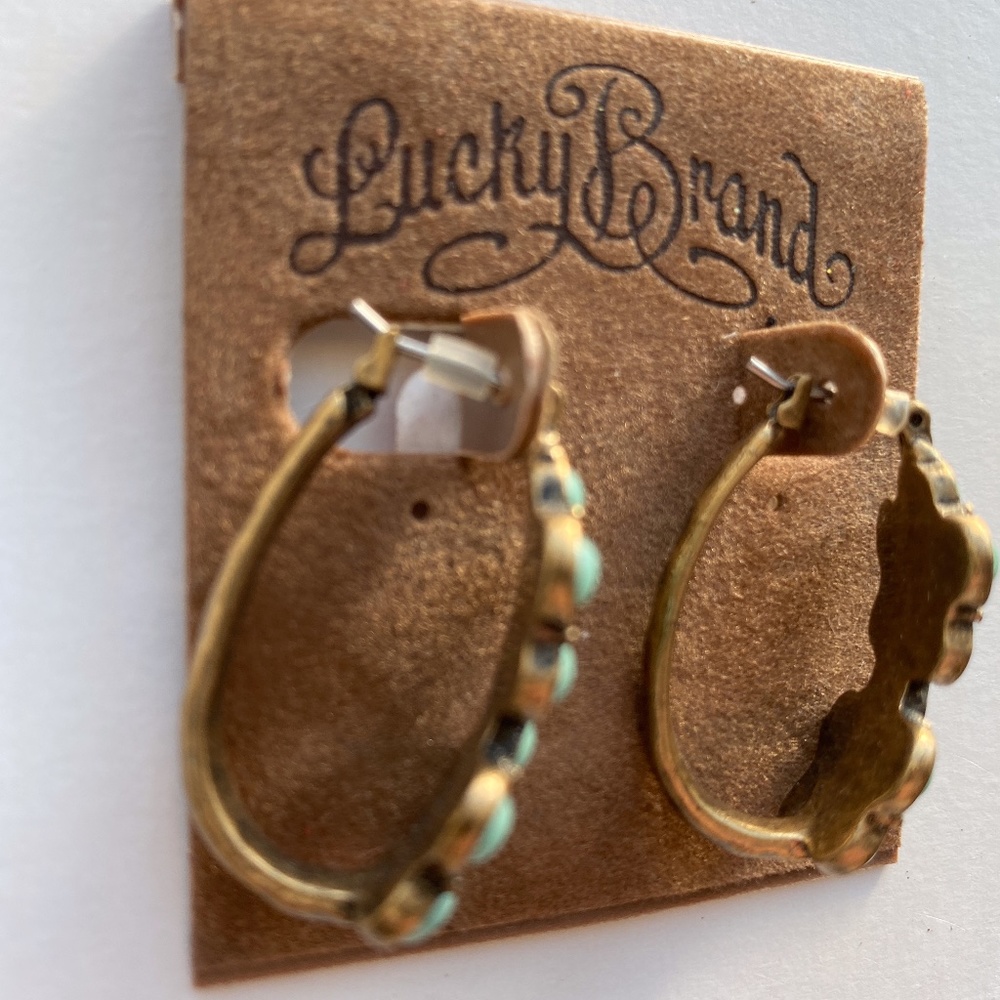 Lucky Brand Braass faux turquoise earrings NWT - Picture 2 of 5